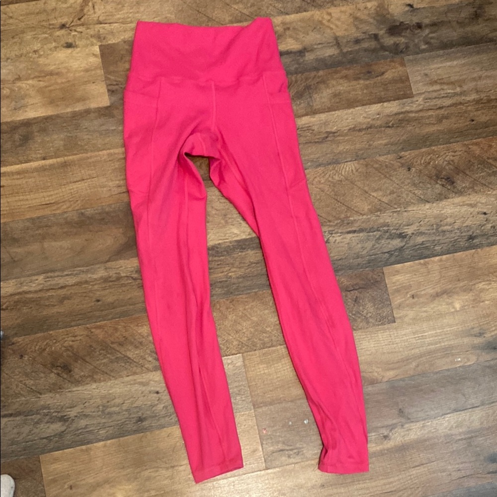 Hollister- Gilly Hicks Bold Pink Leggings